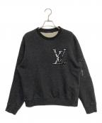 LOUIS VUITTONルイ ヴィトン）の古着「Crew neck LV logo sweat tops/LVロゴスウェット」｜グレー