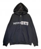 VETEMENTSヴェトモン）の古着「Vertical Cut-Up Logo Zip-Up Hoodie」｜ブラック