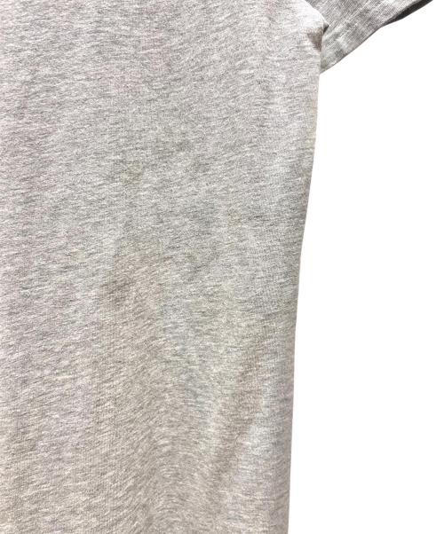MONCLER（モンクレール）MONCLER (モンクレール) ロゴプリントクルーネックTシャツ グレー サイズ:Mの古着・服飾アイテム