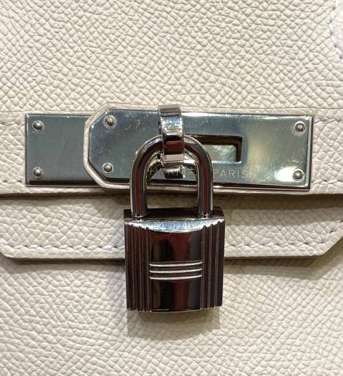 HERMES（エルメス）HERMES (エルメス) バーキン30/ヴォーエプソン/クレ/シルバー金具/A刻印：2017年/ハンドバッグ クレ サイズ:30の古着・服飾アイテム
