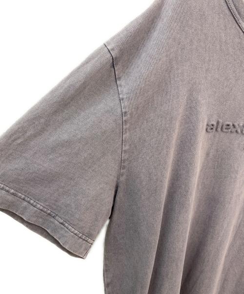 ALEXANDER WANG（アレキサンダー・ワン）ALEXANDER WANG (アレキサンダーワン) エンボスロゴTシャツ グレー サイズ:Lの古着・服飾アイテム