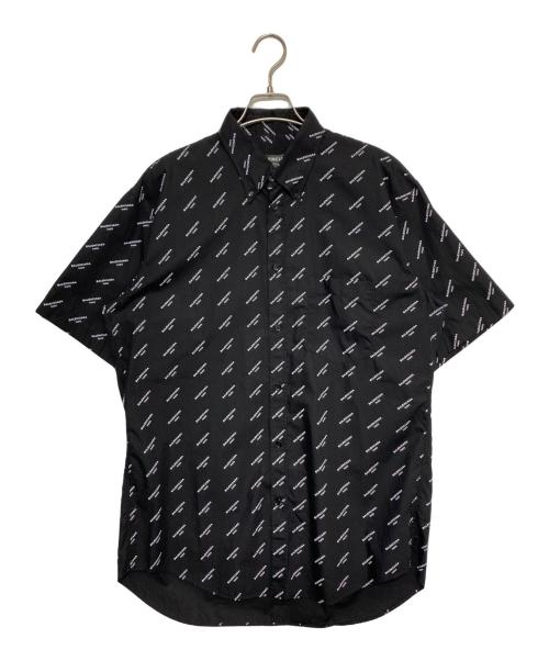 BALENCIAGA（バレンシアガ）BALENCIAGA (バレンシアガ) オールオーバーロゴシャツ ブラック サイズ:39の古着・服飾アイテム