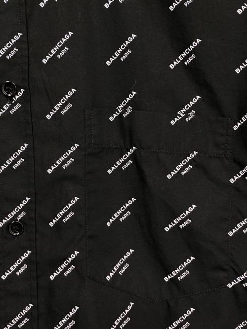 BALENCIAGA（バレンシアガ）BALENCIAGA (バレンシアガ) オールオーバーロゴシャツ ブラック サイズ:39の古着・服飾アイテム