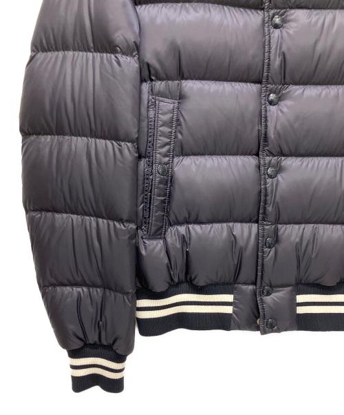 MONCLER（モンクレール）MONCLER (モンクレール) BEAUFORTAIN/ダウンジャケット ネイビー サイズ:2の古着・服飾アイテム