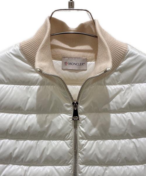 MONCLER（モンクレール）MONCLER (モンクレール) ダウン切替ジップカーディガン ベージュ×ホワイト サイズ:XSの古着・服飾アイテム
