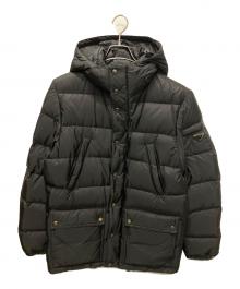 PRADA（プラダ）の古着「プレートデザイン フーデットダウンジャケット」｜ブラック