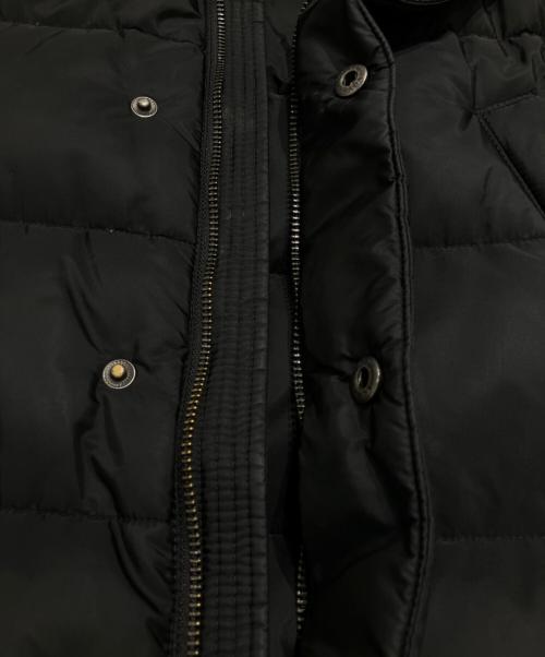 PRADA（プラダ）PRADA (プラダ) プレートデザイン フーデットダウンジャケット ブラック サイズ:46の古着・服飾アイテム