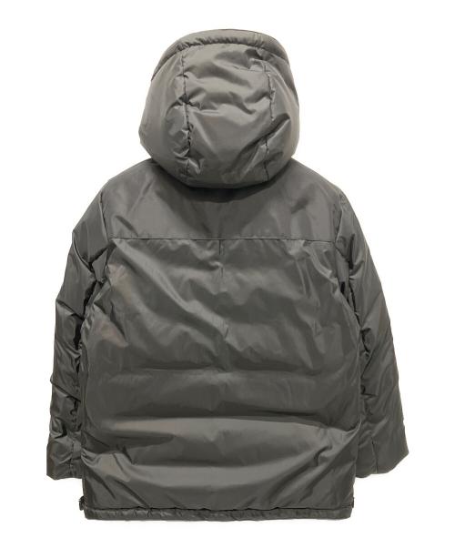 BURBERRY（バーバリー）BURBERRY (バーバリー) ノバチェックリバーシブルダウンジャケット ベージュ サイズ:XSの古着・服飾アイテム