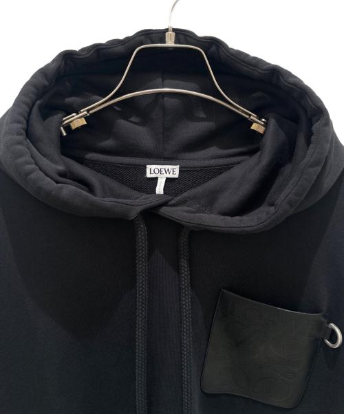 LOEWE（ロエベ）LOEWE (ロエベ) アナグラム レザーパッチポケット フーディ ブラック サイズ:XSの古着・服飾アイテム