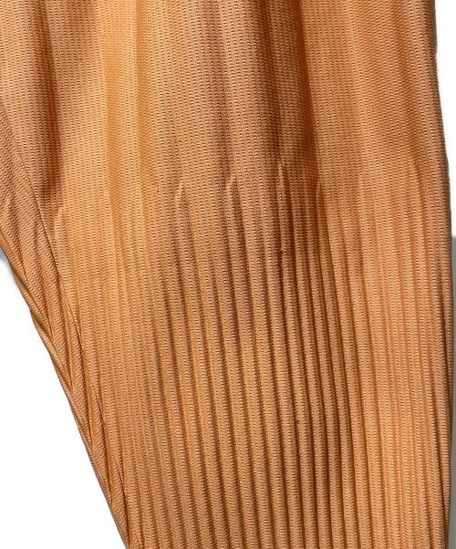 HOMME PLISSE ISSEY MIYAKE（オム プリッセ イッセイ ミヤケ）HOMME PLISSE ISSEY MIYAKE (オム プリッセ イッセイ ミヤケ) プリーツパンツ オレンジ サイズ:2の古着・服飾アイテム