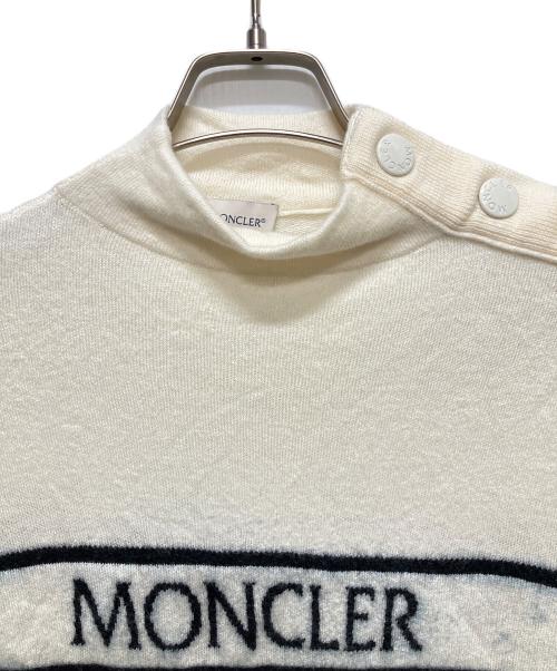 MONCLER（モンクレール）MONCLER (モンクレール) フロントロゴウールニット ホワイト サイズ:Sの古着・服飾アイテム