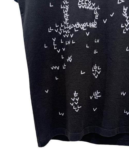 LOUIS VUITTON（ルイ ヴィトン）LOUIS VUITTON (ルイ ヴィトン) LVスプレッドエンブロイダリーTシャツ ブラック サイズ:Sの古着・服飾アイテム
