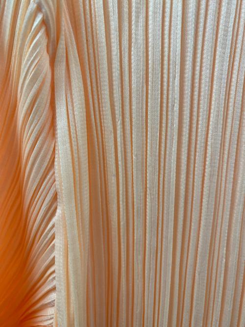 PLEATS PLEASE（プリーツプリーズ）PLEATS PLEASE (プリーツプリーズ) プリーツブラウス イエロー サイズ:3の古着・服飾アイテム