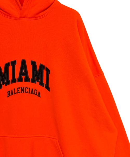 BALENCIAGA（バレンシアガ）BALENCIAGA (バレンシアガ) MIAMIカレッジロゴパーカー オレンジ サイズ:3の古着・服飾アイテム