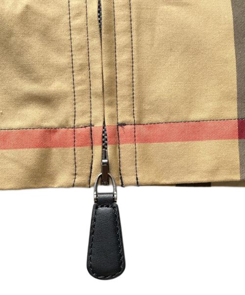 BURBERRY（バーバリー）BURBERRY (バーバリー) ノバチェックジップアップジャケット ベージュ サイズ:Mの古着・服飾アイテム