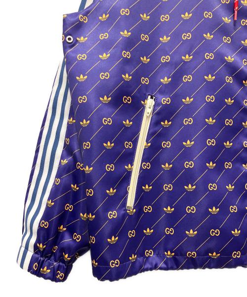GUCCI（グッチ）GUCCI (グッチ) adidas (アディダス) x Adidas Trefoil Print Jacket/トレフォイユプリント パーカー/GG総柄 ポリエステル×ナイロン ジャケット ブルー サイズ:46の古着・服飾アイテム