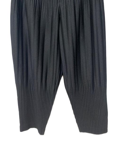 HOMME PLISSE ISSEY MIYAKE（オム プリッセ イッセイ ミヤケ）HOMME PLISSE ISSEY MIYAKE (オム プリッセ イッセイ ミヤケ) プリーツテーパードパンツ ブラック サイズ:1の古着・服飾アイテム
