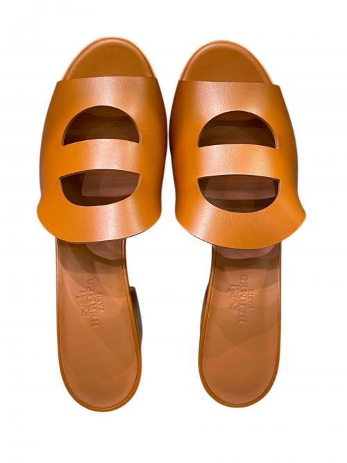 HERMES（エルメス）HERMES (エルメス) モナサンダル ブラウン サイズ:37の古着・服飾アイテム