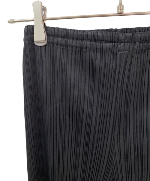 PLEATS PLEASE（プリーツプリーズ）PLEATS PLEASE (プリーツプリーズ) プリーツパンツ ブラック サイズ:3の古着・服飾アイテム