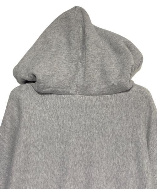 GUCCI（グッチ）GUCCI (グッチ) DISNEY (ディズニー) ミッキーロゴパーカー グレー サイズ:Lの古着・服飾アイテム