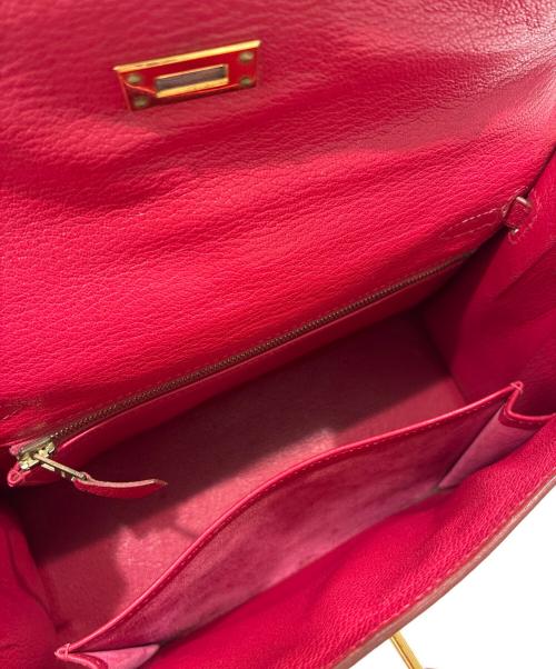 HERMES（エルメス）HERMES (エルメス) ケリー25/外縫い/ゴールド金具/シェーブル/□F2002年 ヴァーミリオン サイズ:25の古着・服飾アイテム
