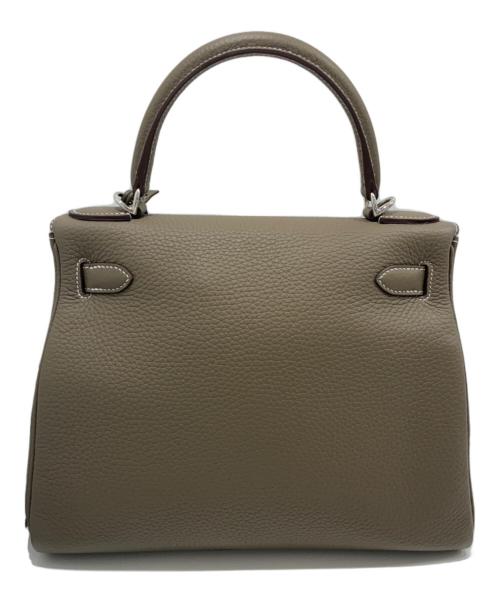 HERMES（エルメス）HERMES (エルメス) ケリー28/内縫い/シルバー金具/トリヨンクレマンス/B:2023年 エトゥープ サイズ:28の古着・服飾アイテム