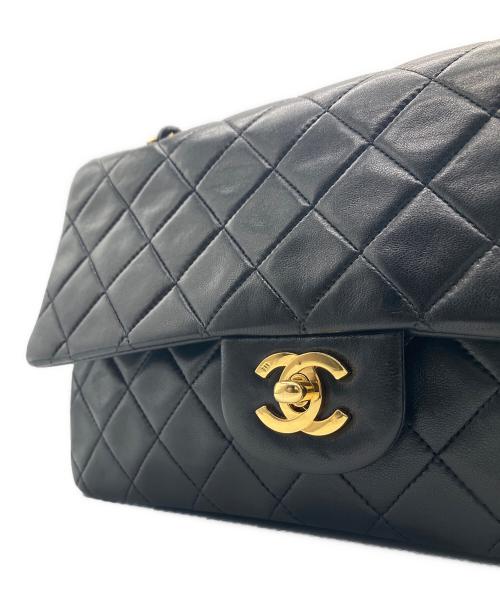 CHANEL（シャネル）CHANEL (シャネル) マトラッセ25/Ｗフラップチェーンショルダーバッグ ブラック サイズ:25の古着・服飾アイテム