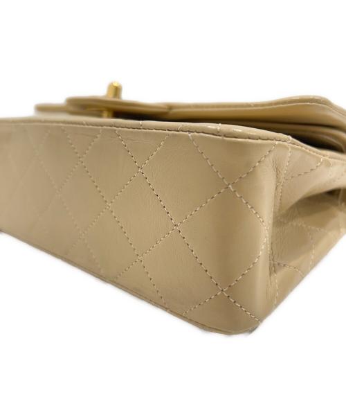 CHANEL（シャネル）CHANEL (シャネル) マトラッセ23 Ｗフラップチェーンショルダーバッグ/Classic Matelassé Bag  ベージュ サイズ:23の古着・服飾アイテム