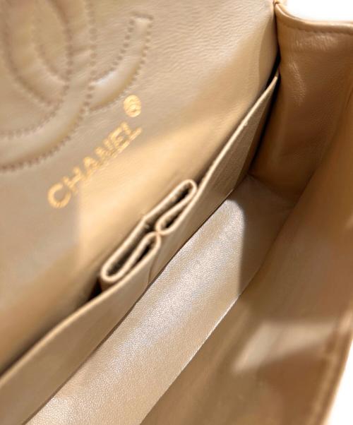 CHANEL（シャネル）CHANEL (シャネル) マトラッセ23 Ｗフラップチェーンショルダーバッグ/Classic Matelassé Bag  ベージュ サイズ:23の古着・服飾アイテム