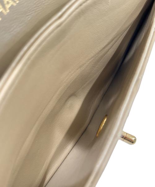 CHANEL（シャネル）CHANEL (シャネル) マトラッセ23 Ｗフラップチェーンショルダーバッグ/Classic Matelassé Bag  ベージュ サイズ:23の古着・服飾アイテム