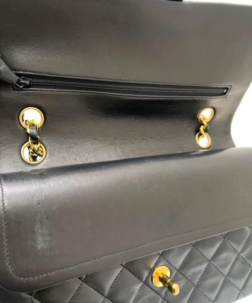 CHANEL（シャネル）CHANEL (シャネル) マトラッセ25 Wフラップチェーンショルダーバッグ ブラック サイズ:25の古着・服飾アイテム