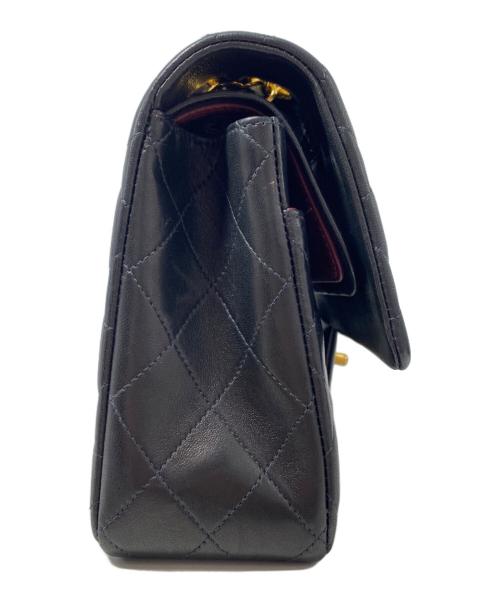 CHANEL（シャネル）CHANEL (シャネル) Wフラップチェーンショルダーバッグ ブラック サイズ:25の古着・服飾アイテム