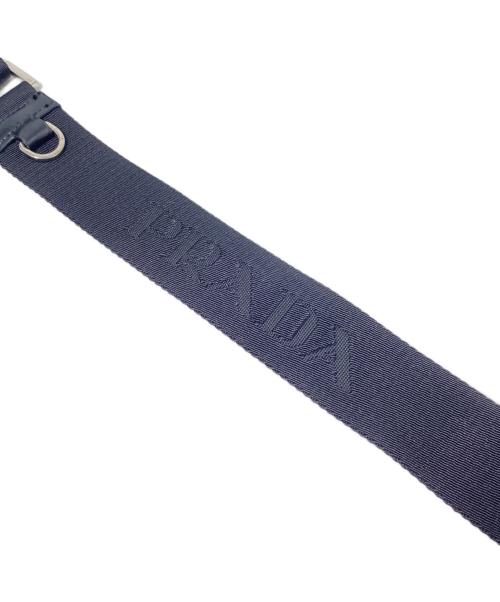 PRADA（プラダ）PRADA (プラダ) ロゴプレートショルダーポーチ ブラックの古着・服飾アイテム