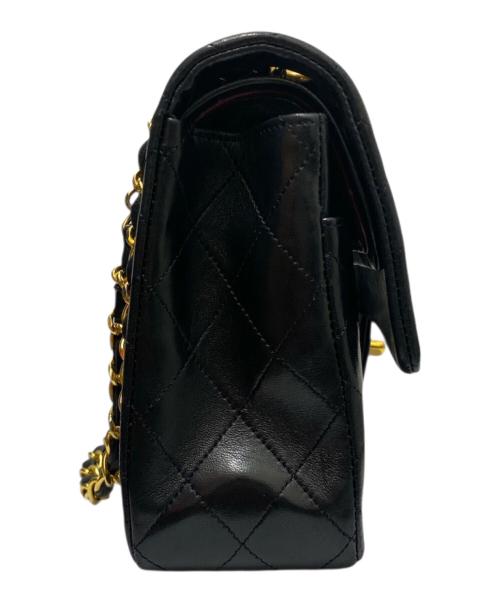 CHANEL（シャネル）CHANEL (シャネル) マトラッセ25/Wフラップチェーンショルダーバッグ ブラック×ゴールド サイズ:25の古着・服飾アイテム
