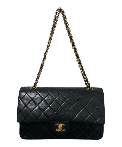 CHANEL（シャネル）CHANEL (シャネル) マトラッセ25/Wフラップチェーンショルダーバッグ ブラック×ゴールド サイズ:25の古着・服飾アイテム