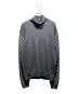 LOUIS VUITTON（ルイ ヴィトン）の古着「モノグラムスリーブタートルネックニット」｜グレー