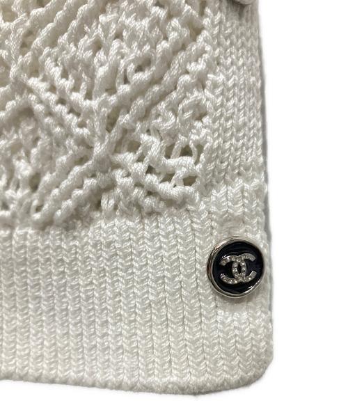 CHANEL（シャネル）CHANEL (シャネル) Wool jumper/ココマークレースレイヤード袖ボタンニット ホワイト×ブラック サイズ:40の古着・服飾アイテム