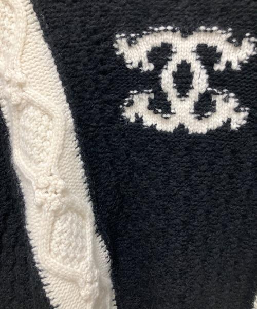 CHANEL（シャネル）CHANEL (シャネル) Wool jumper/ココマークレースレイヤード袖ボタンニット ホワイト×ブラック サイズ:40の古着・服飾アイテム