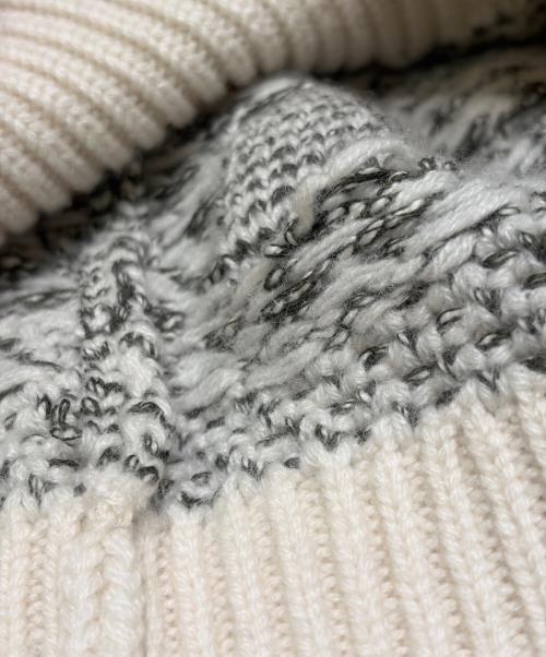 CHANEL（シャネル）CHANEL (シャネル) ココマークジャガードニット ベージュ×オリーブ サイズ:36の古着・服飾アイテム