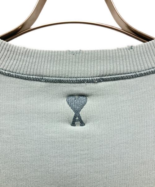 AMI PARIS（アミ パリス）AMI PARIS (アミ パリス) ダメージ加工ロゴスウェット/ユニセックス スカイブルー サイズ:XSの古着・服飾アイテム
