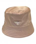 PRADAプラダ）の古着「ロゴプレートハット」｜ベージュ