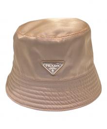 PRADA（プラダ）の古着「ロゴプレートハット」｜ベージュ