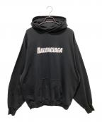 BALENCIAGAバレンシアガ）の古着「Destroyed Logo-Print Hoodie/デストロイ加工ロゴパーカー」｜ブラック