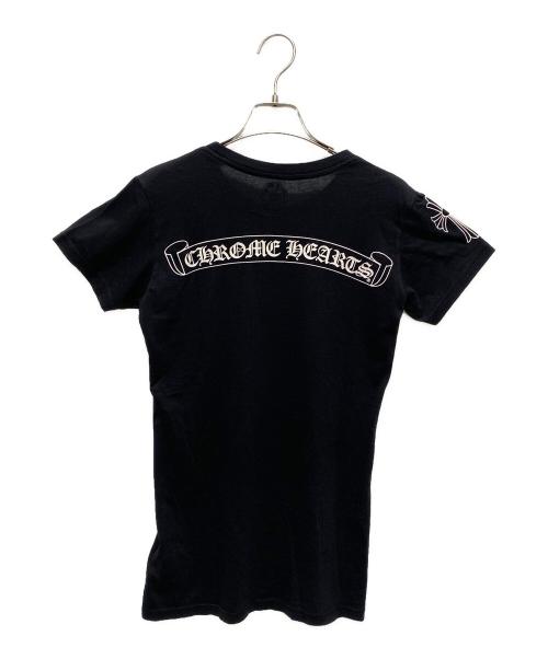 CHROME HEARTS（クロムハーツ）CHROME HEARTS (クロムハーツ) ホースシュースクロールラベルTシャツ ブラック サイズ:Mの古着・服飾アイテム