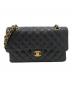 CHANEL（シャネル）の古着「マトラッセ 25 / Wフラップチェーンショルダーバッグ」｜ブラック
