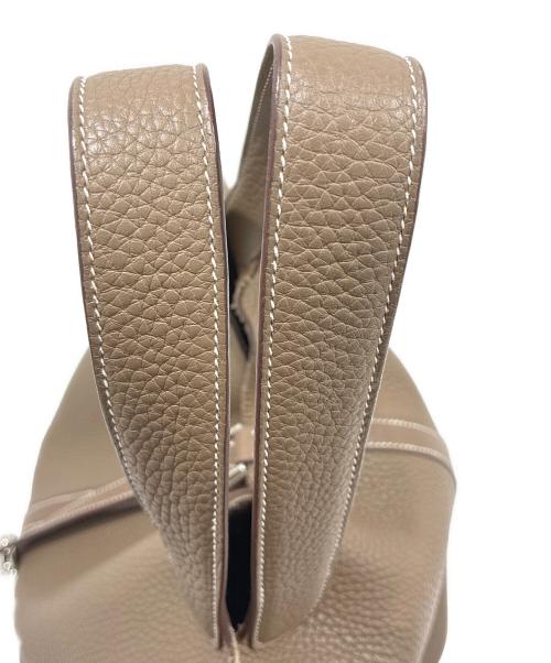 HERMES（エルメス）HERMES (エルメス) ピコタンロックMM/トリヨンクレマンス/エトゥープ/Y刻印2020年製/シルバー金具 エトゥープ サイズ:MMの古着・服飾アイテム