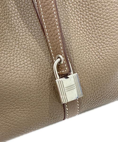 HERMES（エルメス）HERMES (エルメス) ピコタンロックMM/トリヨンクレマンス/エトゥープ/Y刻印2020年製/シルバー金具 エトゥープ サイズ:MMの古着・服飾アイテム