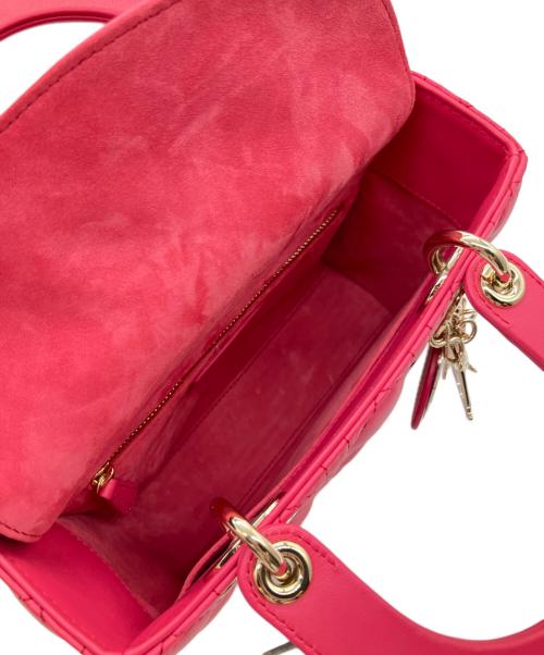 Christian Dior（クリスチャン ディオール）Christian Dior (クリスチャン ディオール) レディディオール スモール /Lady Dior バッグ 2WAYバッグ ショッキングピンク サイズ:スモール/SMALLの古着・服飾アイテム