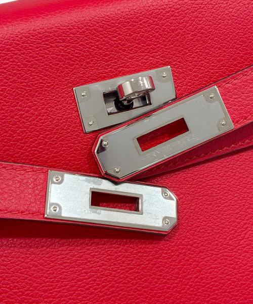HERMES（エルメス）HERMES (エルメス) ケリー28/内縫い/シルバー金具/エバーカラー/レッド系/D刻印:2019年製 レッド系 サイズ:28の古着・服飾アイテム