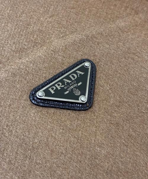 PRADA（プラダ）PRADA (プラダ) 三角プレート カシミアフーデッドジャケット ブラウン サイズ:40の古着・服飾アイテム
